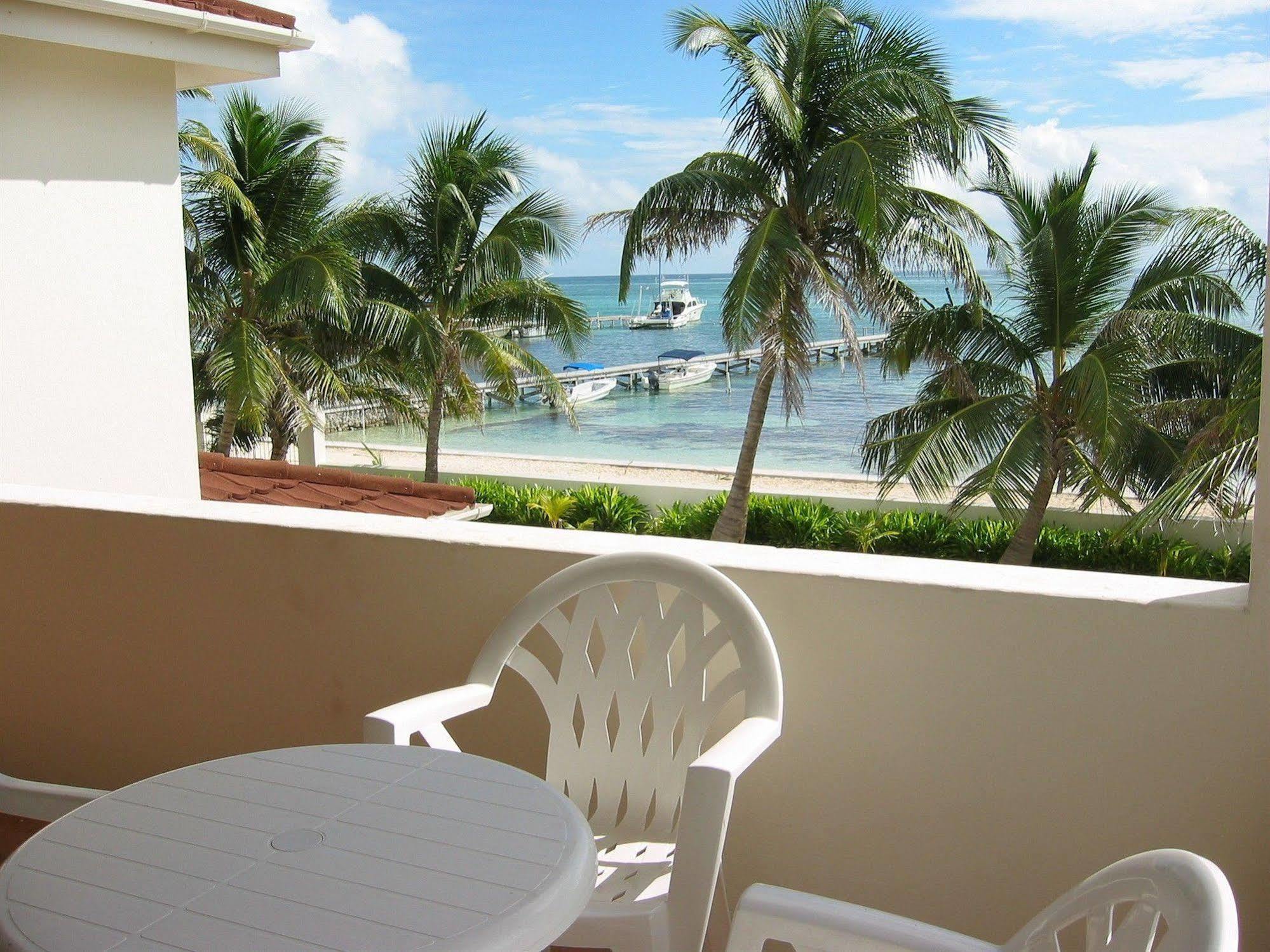 Tradewinds Paradise Villas San Pedro  Exterior foto